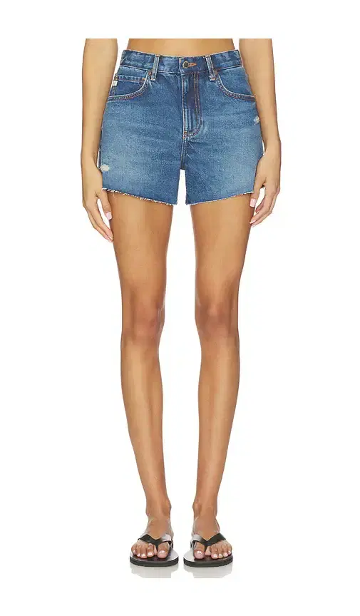 Halle Short Halle Short