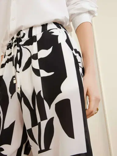 Max Mara Beachwear Printed Silk Crepe De Chine Wide-leg Pants | Thumbnail 5 Max Mara Beachwear Printed Silk Crepe De Chine Wide-leg Pants | Thumbnail 5