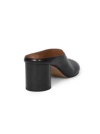 Maison Margiela Women's Tabi 60MM Leather Mules - Black | Thumbnail 3 Maison Margiela Women's Tabi 60MM Leather Mules - Black | Thumbnail 3