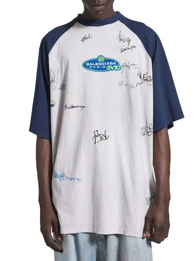 Balenciaga Men's Banana Raglan Oversized T-Shirt | Thumbnail 2 Balenciaga Men's Banana Raglan Oversized T-Shirt | Thumbnail 2