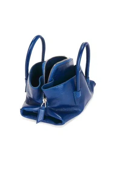 The Attico La Passeggiata Mini Top Handle Bag | Thumbnail 8 The Attico La Passeggiata Mini Top Handle Bag | Thumbnail 8