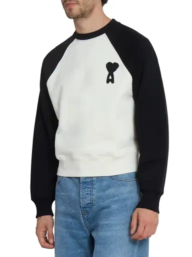 AMI Paris Men's Boxy Crochet Ami De Coeur Raglan Sweatshirt - Blanc Creme Noir | Thumbnail 4 AMI Paris Men's Boxy Crochet Ami De Coeur Raglan Sweatshirt - Blanc Creme Noir | Thumbnail 4