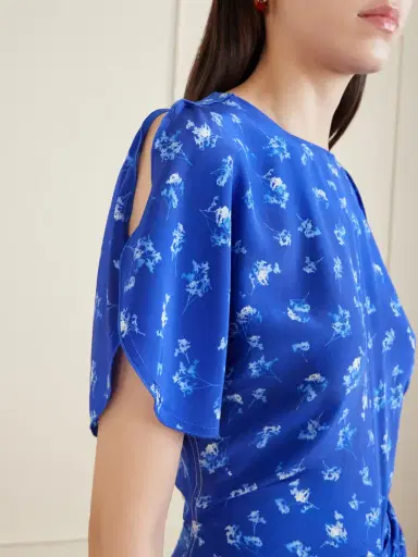 Victoria Beckham Bela Floral-print Silk-chiffon Midi Dress | Thumbnail 4 Victoria Beckham Bela Floral-print Silk-chiffon Midi Dress | Thumbnail 4