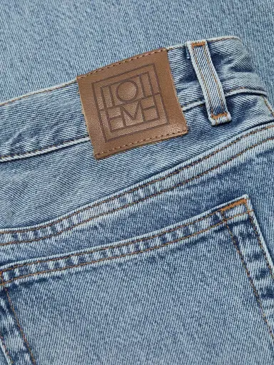 TOTEME Women's Kick Flare Jeans - True Vintage - Size 0 | Thumbnail 7 TOTEME Women's Kick Flare Jeans - True Vintage - Size 0 | Thumbnail 7