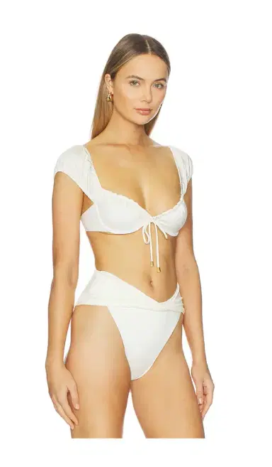 Agua Bendita x REVOLVE Lupita Bikini Top | Thumbnail 2 Agua Bendita x REVOLVE Lupita Bikini Top | Thumbnail 2