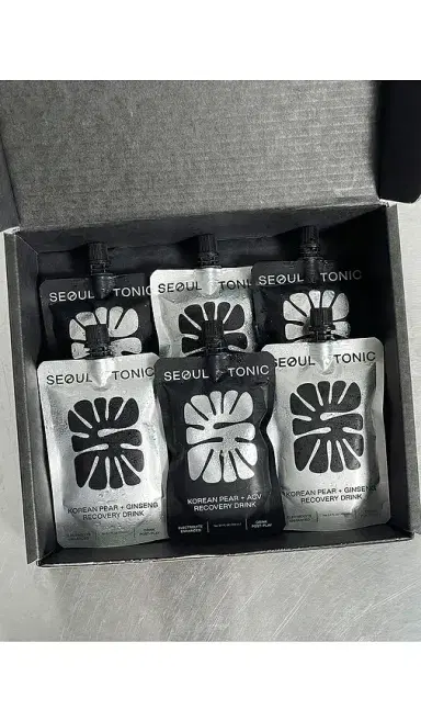 Seoul Tonic x REVOLVE Korean Pear Electrolyte Recovery Tonic Mixed Multi Pack Of 6 | Thumbnail 2 Seoul Tonic x REVOLVE Korean Pear Electrolyte Recovery Tonic Mixed Multi Pack Of 6 | Thumbnail 2