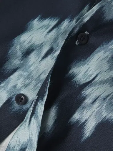 Vince Men's Blurred Roses French-Placket Shirt - Studio Combo | Thumbnail 6 Vince Men's Blurred Roses French-Placket Shirt - Studio Combo | Thumbnail 6