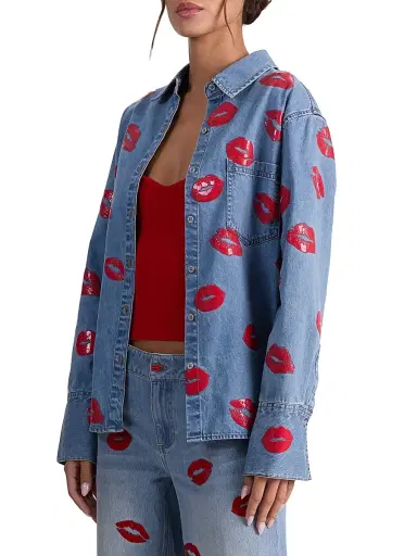 ALICE + OLIVIA Women's Finely Oversized Denim Shirt - Denver Bright Blue | Thumbnail 4 ALICE + OLIVIA Women's Finely Oversized Denim Shirt - Denver Bright Blue | Thumbnail 4