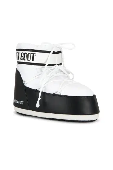 Moon Boot Icon Low Nylon Boot | Thumbnail 2 Moon Boot Icon Low Nylon Boot | Thumbnail 2