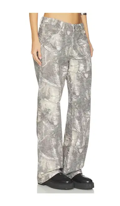superdown Lottie Camo Jean | Thumbnail 2 superdown Lottie Camo Jean | Thumbnail 2