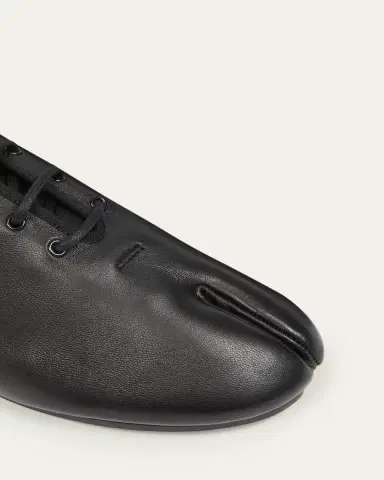 Maison Margiela Men's Tabi Jazz Leather Lace-Up Ballerina Flats | Thumbnail 4 Maison Margiela Men's Tabi Jazz Leather Lace-Up Ballerina Flats | Thumbnail 4