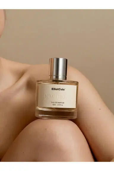 ElliotCole New Moon Eau De Parfum | Thumbnail 6 ElliotCole New Moon Eau De Parfum | Thumbnail 6
