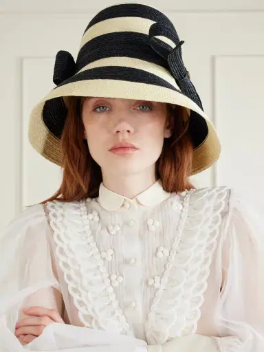 Valentino Garavani Vlogo Signature Bow-embellished Striped Straw Sunhat | Thumbnail 4 Valentino Garavani Vlogo Signature Bow-embellished Striped Straw Sunhat | Thumbnail 4