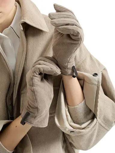 Brunello Cucinelli Women's Suede Gloves with Monili | Thumbnail 2 Brunello Cucinelli Women's Suede Gloves with Monili | Thumbnail 2