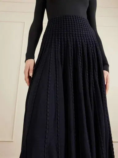 Alaïa Textured Knitted Midi Skirt | Thumbnail 4 Alaïa Textured Knitted Midi Skirt | Thumbnail 4