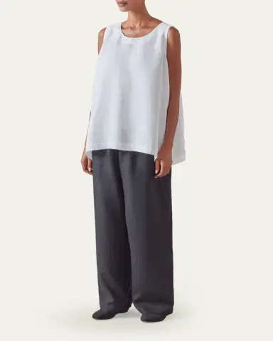Eskandar Lightweight Linen A-Line Round Neck Shell Top - Mid Plus Length | Thumbnail 2 Eskandar Lightweight Linen A-Line Round Neck Shell Top - Mid Plus Length | Thumbnail 2
