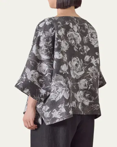 Eskandar Stonewashed Linen 3/4 Width Scoop Neck Tunic With Hem Bands - Mid Length | Thumbnail 3 Eskandar Stonewashed Linen 3/4 Width Scoop Neck Tunic With Hem Bands - Mid Length | Thumbnail 3