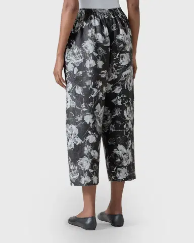Eskandar Stonewashed Linen Japanese Trousers- Monochrome | Thumbnail 7 Eskandar Stonewashed Linen Japanese Trousers- Monochrome | Thumbnail 7