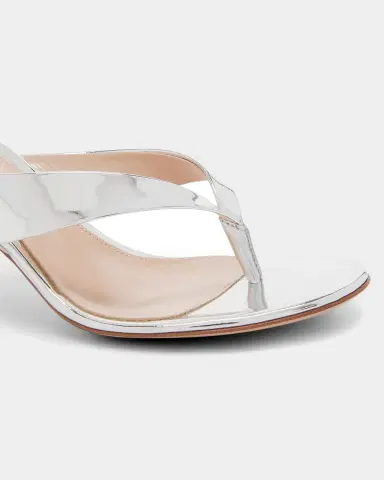 Gianvito Rossi 70mm Patent Leather Thong Sandals | Thumbnail 2 Gianvito Rossi 70mm Patent Leather Thong Sandals | Thumbnail 2