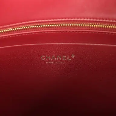 Chanel Chanel Large "Eyes on You" CC Shopping Bag Burgundy Lambskin Gold Hardware | Thumbnail 9 Chanel Chanel Large "Eyes on You" CC Shopping Bag Burgundy Lambskin Gold Hardware | Thumbnail 9