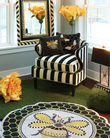 MacKenzie-Childs Queen Bee Rug | Thumbnail 2 MacKenzie-Childs Queen Bee Rug | Thumbnail 2