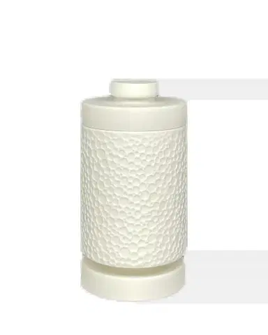 Van Dang Fragrances 10 oz. Solaire Candle | Thumbnail 2 Van Dang Fragrances 10 oz. Solaire Candle | Thumbnail 2