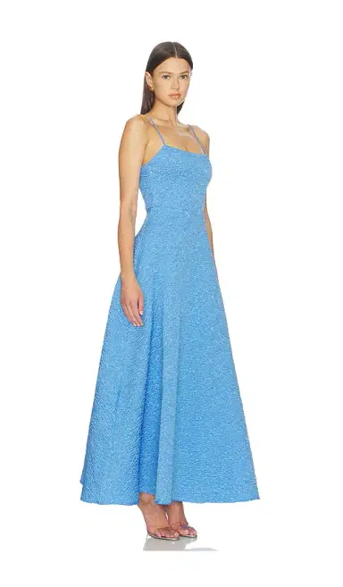 Elliatt Briallen Textured Gown | Thumbnail 2 Elliatt Briallen Textured Gown | Thumbnail 2