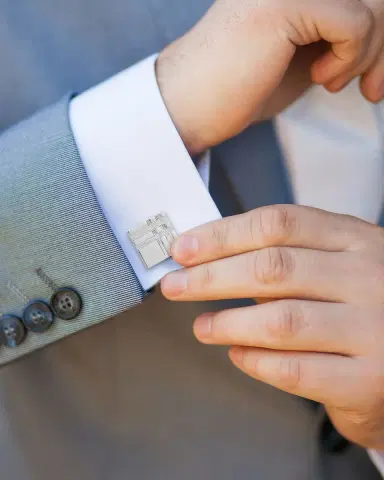 Link Up Men's Silverone Plaid Etched Square Cufflinks | Thumbnail 2 Link Up Men's Silverone Plaid Etched Square Cufflinks | Thumbnail 2