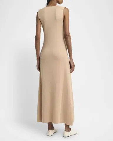 Loro Piana Cocooning Delicate Cashmere-Silk Midi Dress | Thumbnail 6 Loro Piana Cocooning Delicate Cashmere-Silk Midi Dress | Thumbnail 6