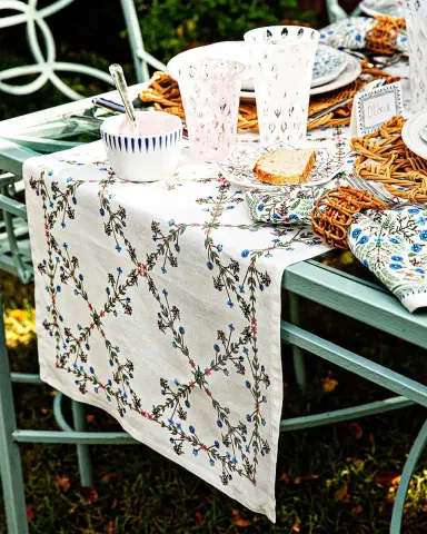 Juliska Villa Seville Table Runner, 18" x 90" | Thumbnail 4 Juliska Villa Seville Table Runner, 18" x 90" | Thumbnail 4