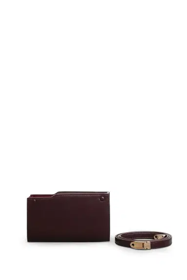 GABRIELA HEARST Walkwoman Case in Bordeaux Nappa Leather | Thumbnail 1 GABRIELA HEARST Walkwoman Case in Bordeaux Nappa Leather | Thumbnail 1