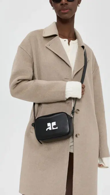 Courrèges Reedition Camera Bag | Thumbnail 3 Courrèges Reedition Camera Bag | Thumbnail 3