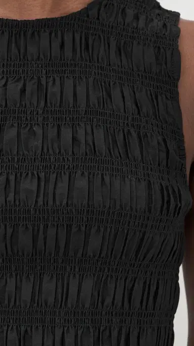 Madewell The Embroidered Melody Smocked Midi Dress Jet Black | Thumbnail 6 Madewell The Embroidered Melody Smocked Midi Dress Jet Black | Thumbnail 6