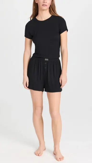 Lunya oft Modal Rib Tee Shorts et Immersed Black | Thumbnail 2 Lunya oft Modal Rib Tee Shorts et Immersed Black | Thumbnail 2