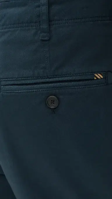 Billy Reid Chino Shorts 8 Carbon | Thumbnail 6 Billy Reid Chino Shorts 8 Carbon | Thumbnail 6