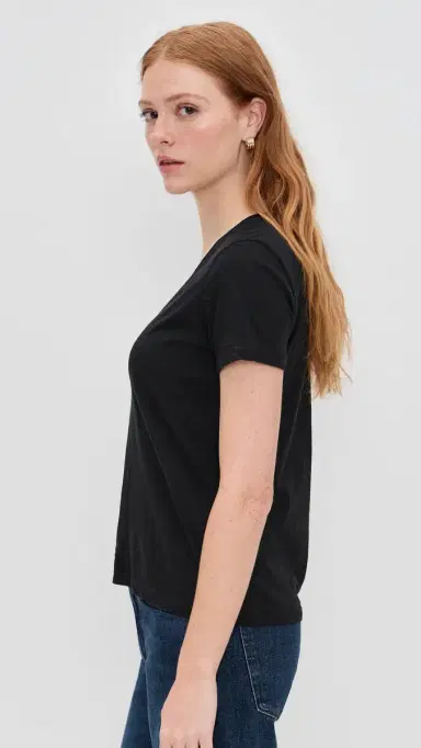 Madewell Relaxed V-Neck Tee Jet Black | Thumbnail 4 Madewell Relaxed V-Neck Tee Jet Black | Thumbnail 4