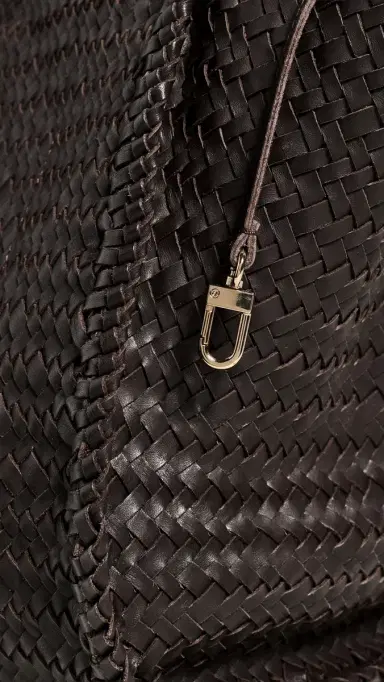 Madewell The Lexington Tote in Woven Leather Coffee Bean One Size | Thumbnail 6 Madewell The Lexington Tote in Woven Leather Coffee Bean One Size | Thumbnail 6
