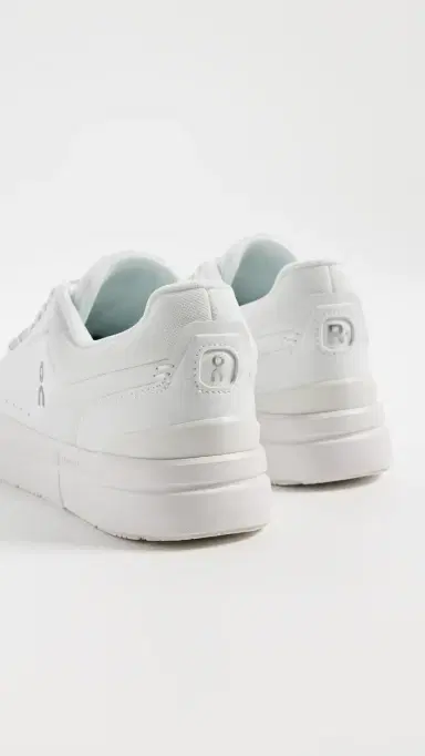 ON The Roger Advantage Sneakers | Thumbnail 4 ON The Roger Advantage Sneakers | Thumbnail 4
