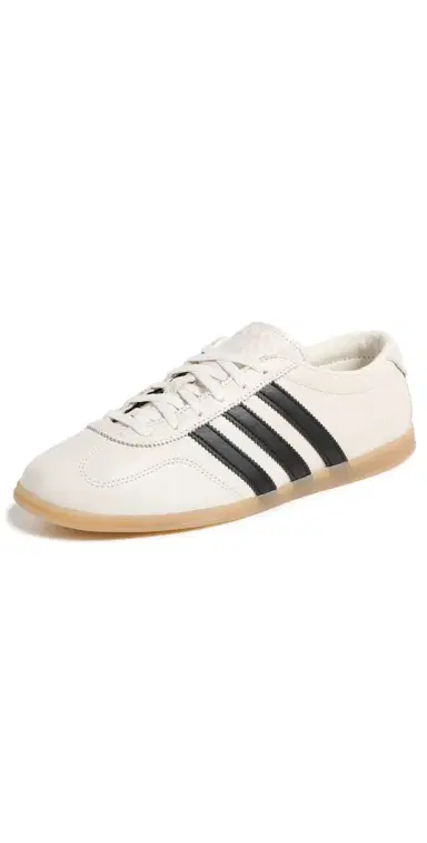 Adidas Gazelle Lo Pro Sneakers Chalk White/Core Black/Gum 3 6 | Thumbnail 1 Adidas Gazelle Lo Pro Sneakers Chalk White/Core Black/Gum 3 6 | Thumbnail 1