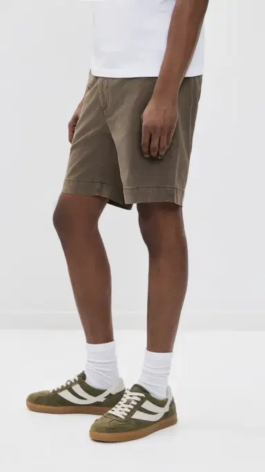 AG Archie Straight Trouser Shorts 7.5 Sulfur Soft Mushroom | Thumbnail 4 AG Archie Straight Trouser Shorts 7.5 Sulfur Soft Mushroom | Thumbnail 4
