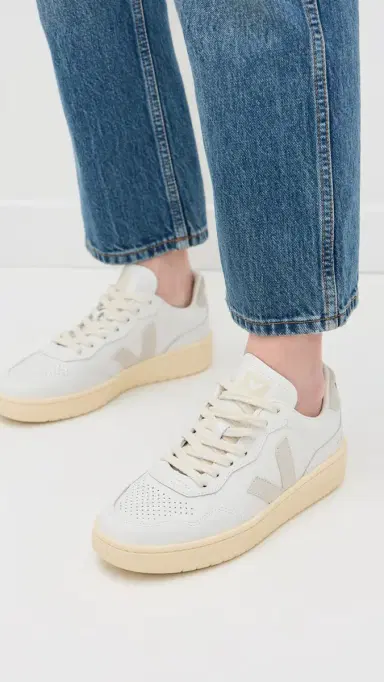 Veja V-90 O. T. Leather Sneakers Extra-White Natural | Thumbnail 3 Veja V-90 O. T. Leather Sneakers Extra-White Natural | Thumbnail 3