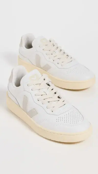 Veja V-90 O. T. Leather Sneakers Extra-White Natural | Thumbnail 5 Veja V-90 O. T. Leather Sneakers Extra-White Natural | Thumbnail 5