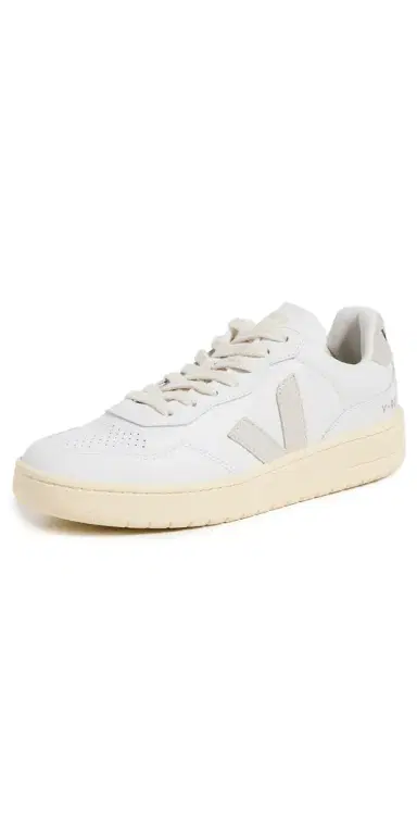 Veja V-90 O. T. Leather Sneakers Extra-White Natural | Thumbnail 1 Veja V-90 O. T. Leather Sneakers Extra-White Natural | Thumbnail 1