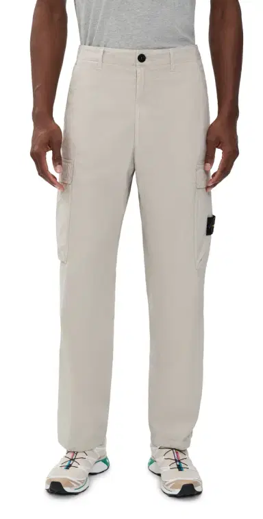 Stone Island Lightweight Stretch Cotton Cargo Trousers Pearl Grey | Thumbnail 1 Stone Island Lightweight Stretch Cotton Cargo Trousers Pearl Grey | Thumbnail 1