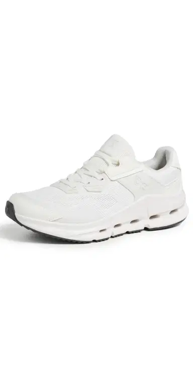 ON Cloudnova Rift Sneakers White Ice 8 | Thumbnail 1 ON Cloudnova Rift Sneakers White Ice 8 | Thumbnail 1