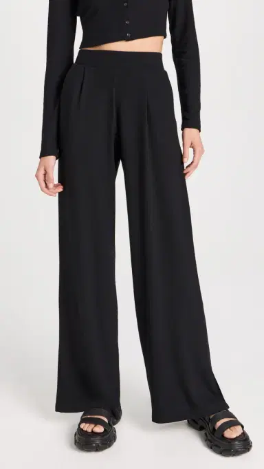 LESET Lauren Pleated Pocket Pants Black | Thumbnail 2 LESET Lauren Pleated Pocket Pants Black | Thumbnail 2