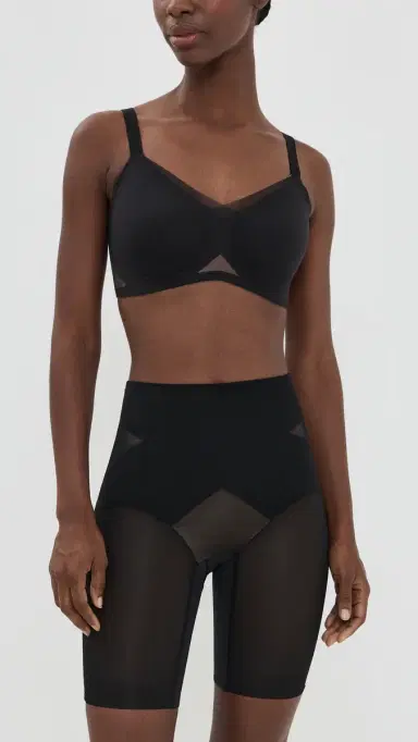 Honeylove Superpower Mid-Waist Shorts Runway | Thumbnail 5 Honeylove Superpower Mid-Waist Shorts Runway | Thumbnail 5