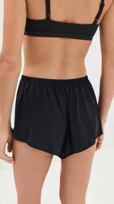 Skarlett Blue Minx Shorts Black | Thumbnail 3 Skarlett Blue Minx Shorts Black | Thumbnail 3