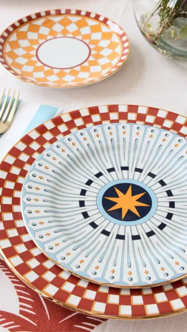 La DoubleJ Dessert Plates Set of 4 Solar One Size | Thumbnail 5 La DoubleJ Dessert Plates Set of 4 Solar One Size | Thumbnail 5