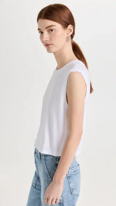 AMO Sleeveless Babe Tee White | Thumbnail 4 AMO Sleeveless Babe Tee White | Thumbnail 4